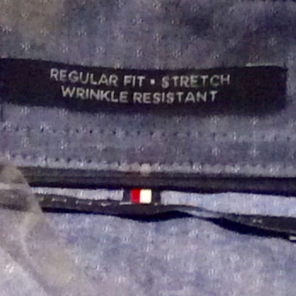 Tommy Hilfiger Men’s Long Sleeve Button Down Shirt - Picture 5 of 7